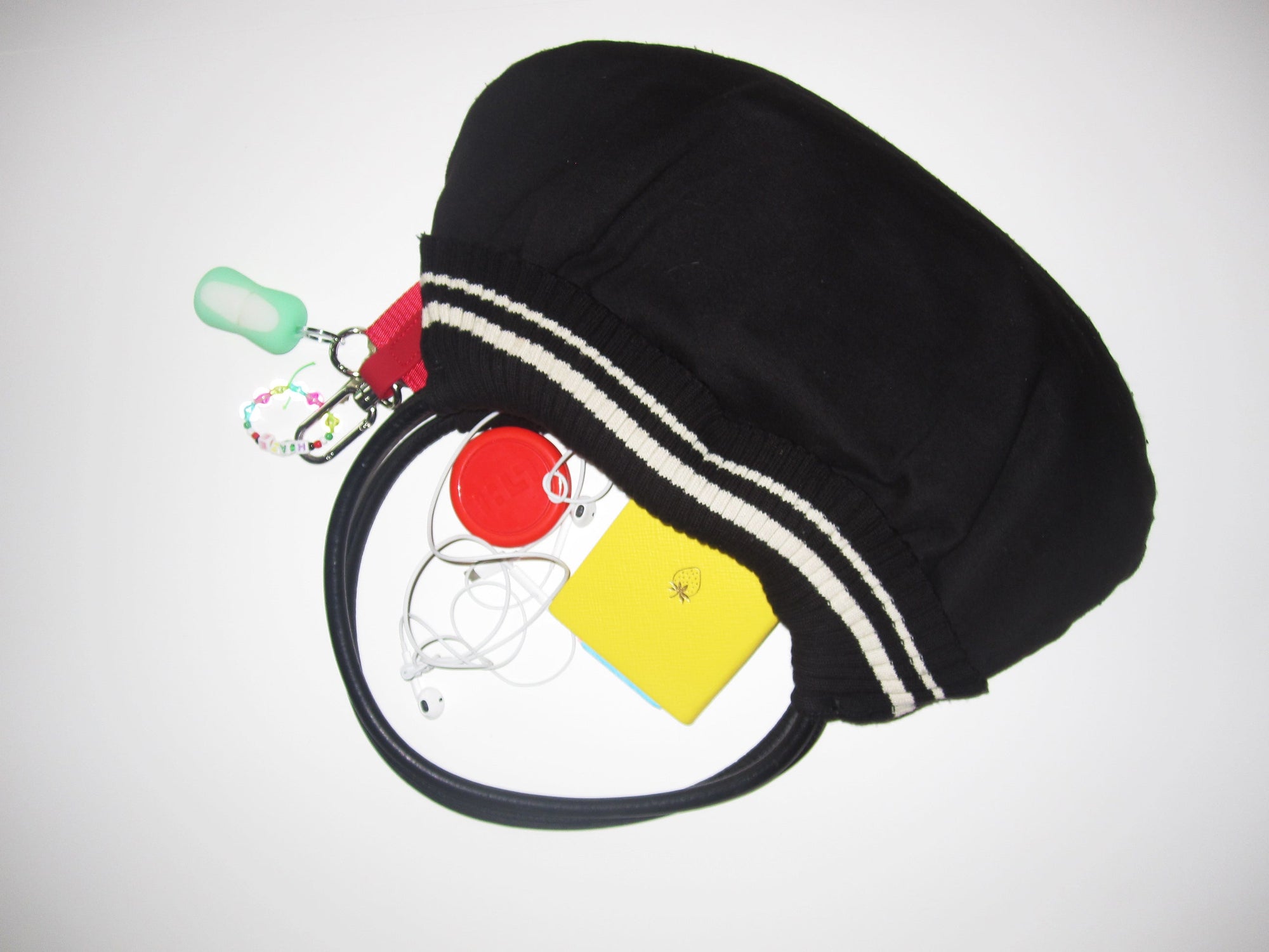 WHAT'S IN MY BAG - HAZE